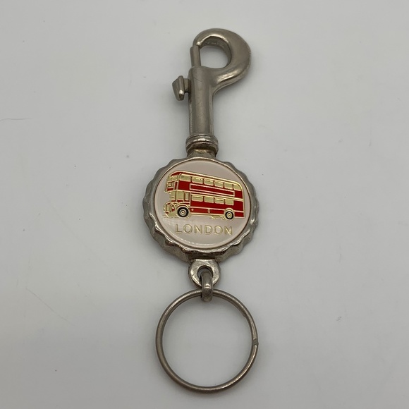 Vintage London Double Decker Bus Travel Keychain/Keyring - Picture 1 of 8